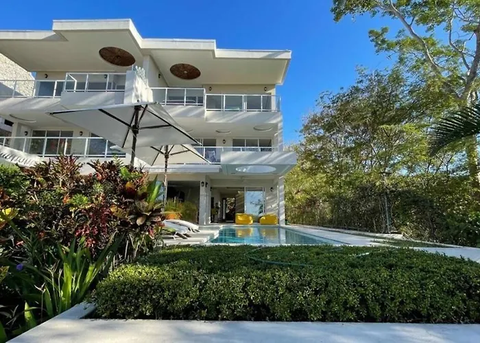 Сasa de vacaciones Casa Blanca #1 Beautiful Modern House