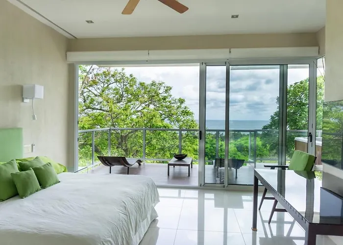 Casa Blanca #1 Beautiful Modern House
